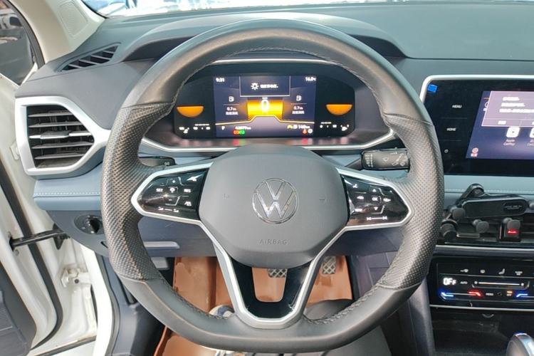 Used Volkswagen Tharu 2023 300TSI Two-Wheel-Drive Moonlight Edition Steering Wheel