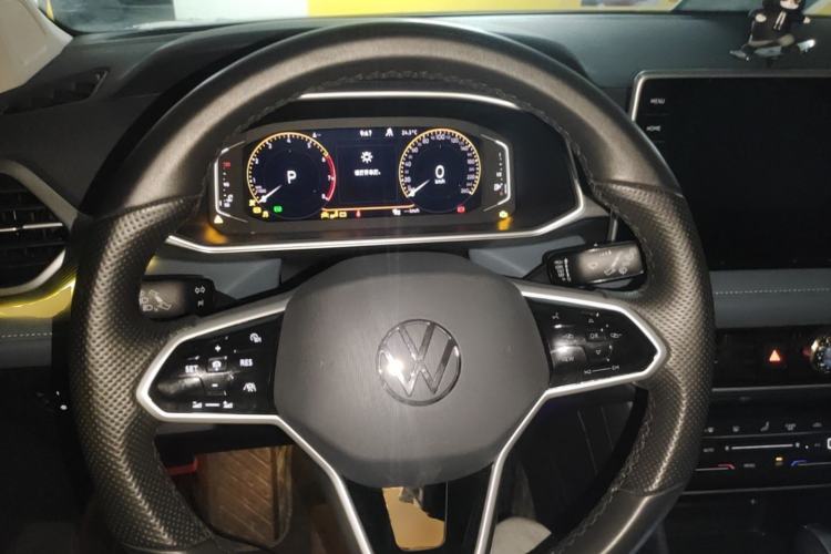 Used Volkswagen Tharu 2023 300TSI Two-Wheel-Drive Full Moon Edition Steering Wheel
