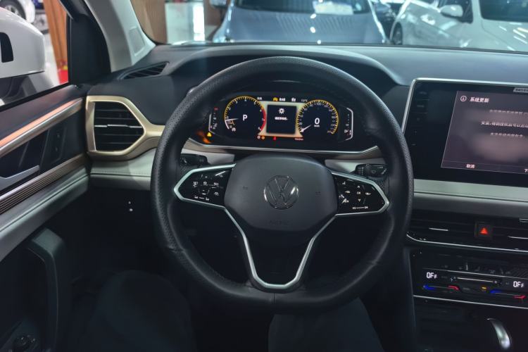 Used Volkswagen Tharu 2023 300TSI Two-Wheel-Drive Full Moon Edition Steering Wheel