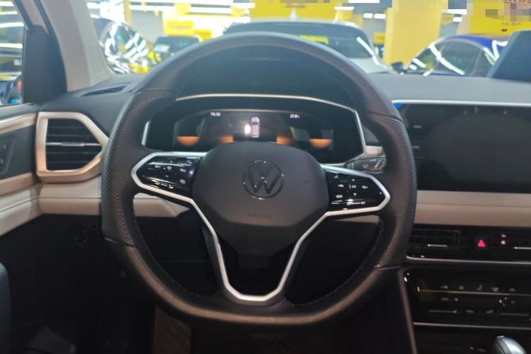 Used Volkswagen Tharu 2023 300TSI Two-Wheel-Drive Moonlight Edition Steering Wheel