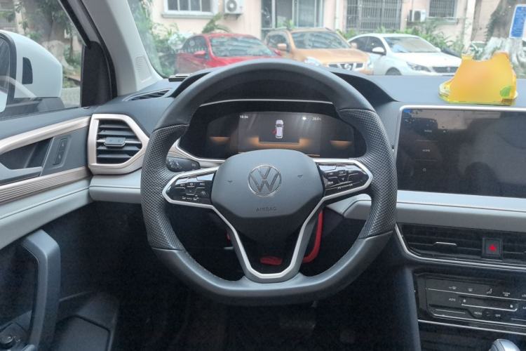 Used Volkswagen Tharu 2023 300TSI Two-Wheel-Drive Moonlight Edition Steering Wheel