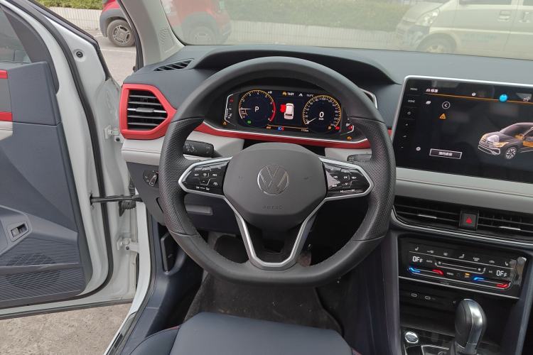 Used Volkswagen Tharu 2023 300TSI Two-Wheel-Drive Moon Luxury Edition Steering Wheel