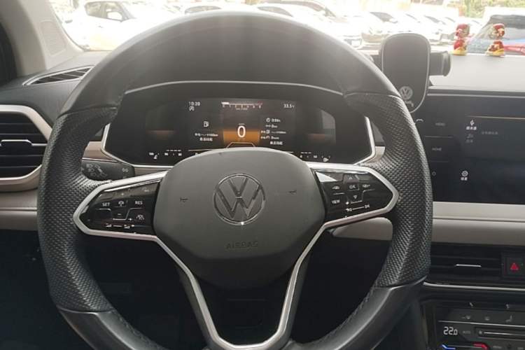 Used Volkswagen Tharu 2023 300TSI Two-Wheel-Drive Moonlight Edition Steering Wheel