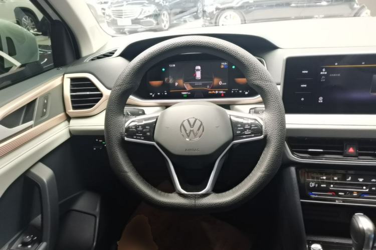 Used Volkswagen Tharu 2023 300TSI Two-Wheel-Drive Moonlight Edition Steering Wheel