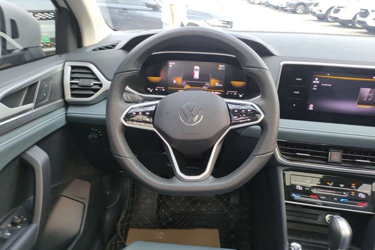 Used Volkswagen Tharu 2023 300TSI Two-Wheel-Drive Moonlight Edition Steering Wheel