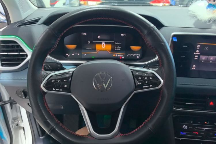 Used Volkswagen Tharu 2023 300TSI Two-Wheel-Drive Moonlight Edition Steering Wheel
