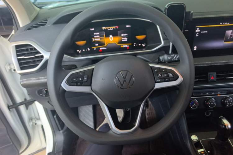 Used Volkswagen Tharu 2023 300TSI Two-Wheel-Drive Crescent Edition Steering Wheel