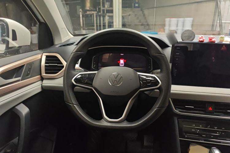 Used Volkswagen Tharu 2023 300TSI Two-Wheel-Drive Full Moon Edition Steering Wheel
