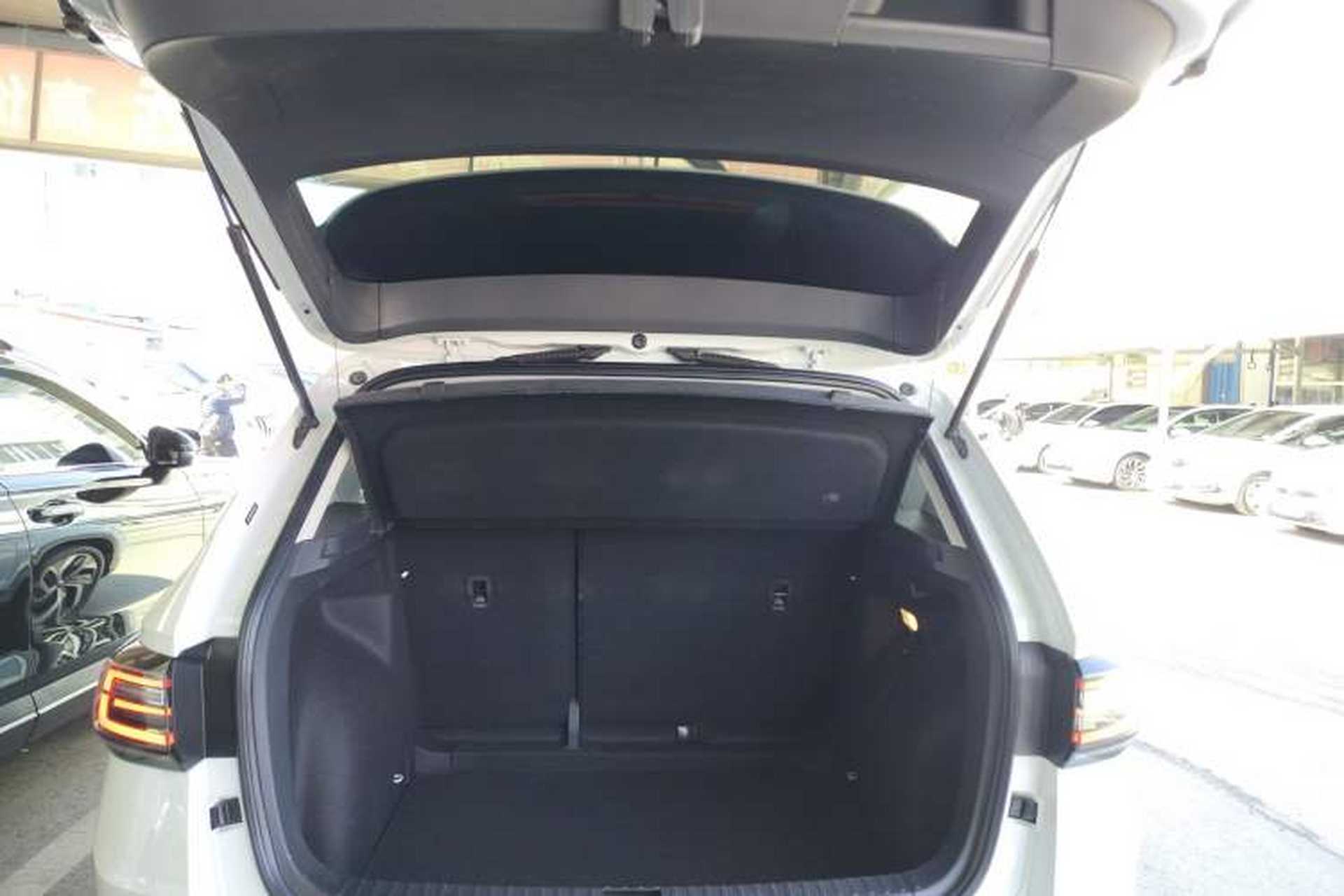 Used Volkswagen Tharu 2023 300TSI Two-Wheel-Drive Full Moon Edition Trunk