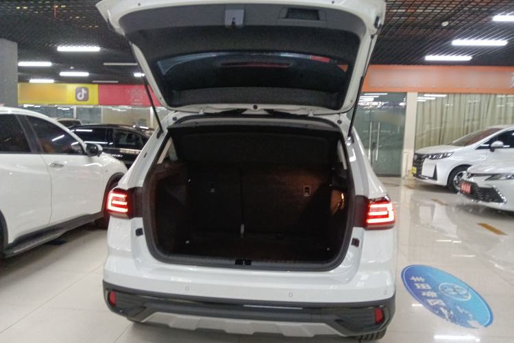 Used Volkswagen Tharu 2023 300TSI Two-Wheel-Drive Full Moon Edition Trunk