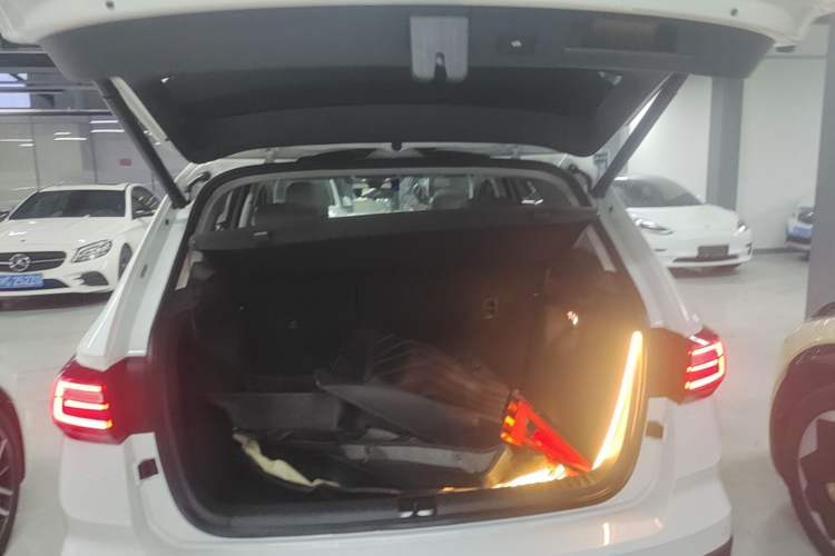 Used Volkswagen Tharu 2023 300TSI Two-Wheel-Drive Full Moon Edition Trunk