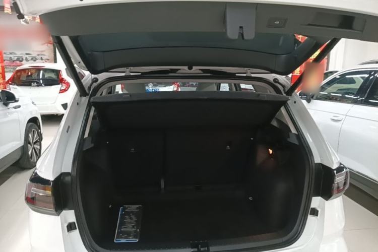 Used Volkswagen Tharu 2023 300TSI Two-Wheel-Drive Moon Luxury Edition Trunk