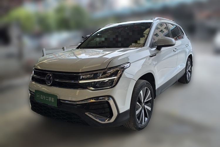 Volkswagen Tharu 2023 300TSI Two-Wheel-Drive Moonlight Edition