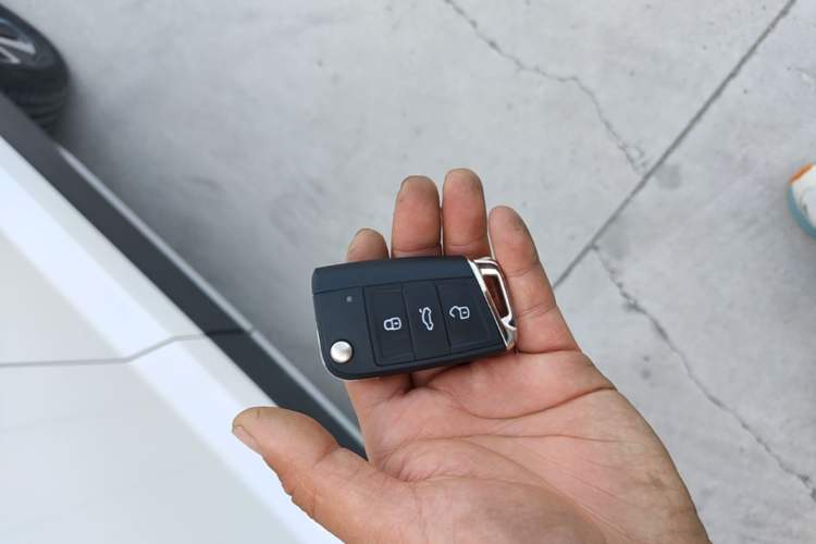 Used Volkswagen Tharu 2023 300TSI Two-Wheel-Drive Full Moon Edition Vehicle Key