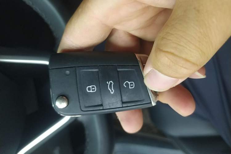 Used Volkswagen Tharu 2023 300TSI Two-Wheel-Drive Moonlight Edition Vehicle Key