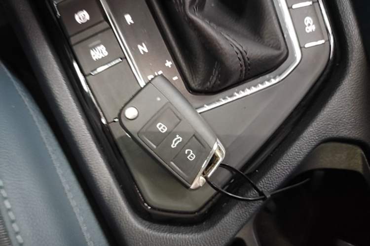 Used Volkswagen Tharu 2023 300TSI Two-Wheel-Drive Moonlight Edition Vehicle Key