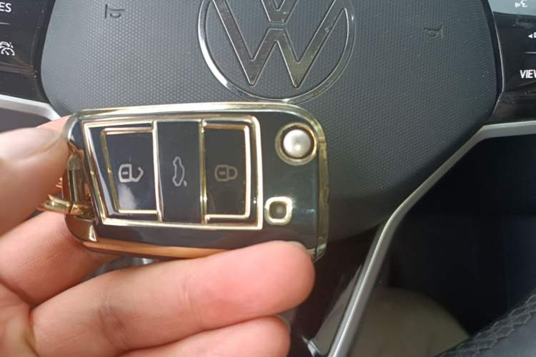 Used Volkswagen Tharu 2023 300TSI Two-Wheel-Drive Full Moon Edition Vehicle Key