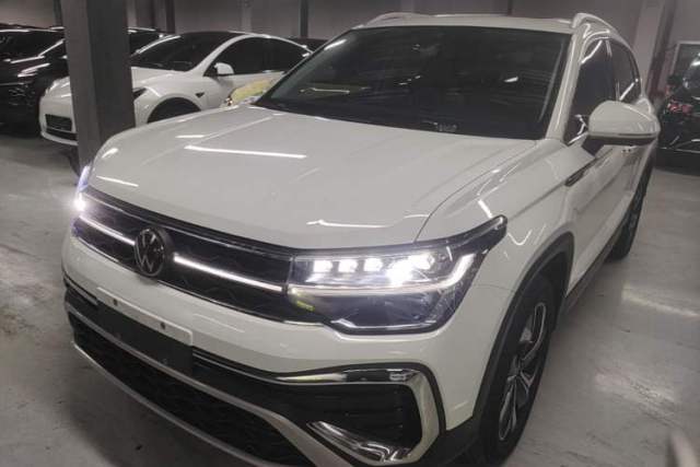 Used Volkswagen Tharu 2023 300TSI Two-Wheel-Drive Full Moon Edition