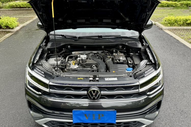 Used Volkswagen Tharu 2024 300TSI Two-Wheel-Drive Full Moon Edition Engine Bay