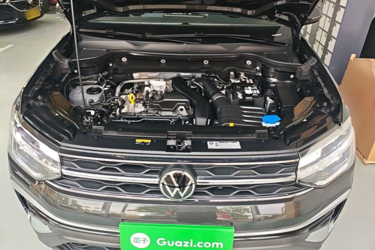 Used Volkswagen Tharu 2024 300TSI Two-Wheel-Drive Moonlight Edition Engine Bay