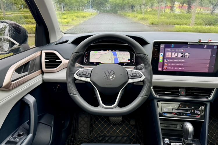 Used Volkswagen Tharu 2024 300TSI Two-Wheel-Drive Full Moon Edition Steering Wheel