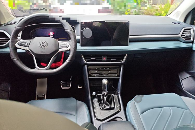 Used Volkswagen Tharu 2024 300TSI Two-Wheel-Drive Moonlight Edition Center Console