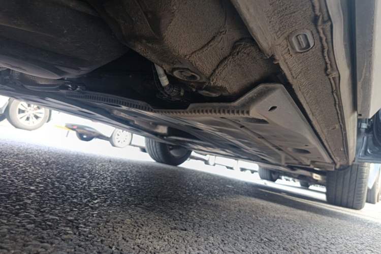 Used Volkswagen Tharu 2024 300TSI Two-Wheel-Drive Full Moon Edition Chassis Rear Right