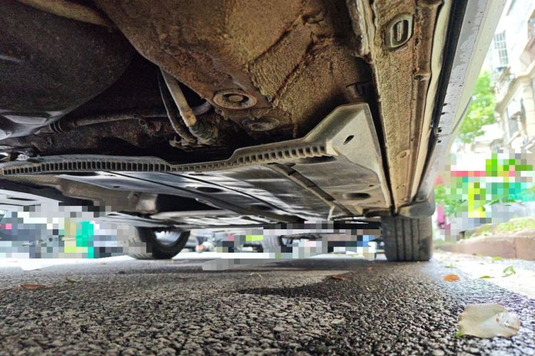 Used Volkswagen Tharu 2024 300TSI Two-Wheel-Drive Moonlight Edition Chassis Rear Right
