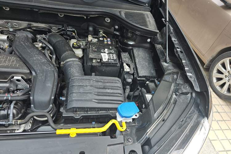 Used Volkswagen Tharu 2024 300TSI Two-Wheel-Drive Full Moon Edition Engine Bay Left