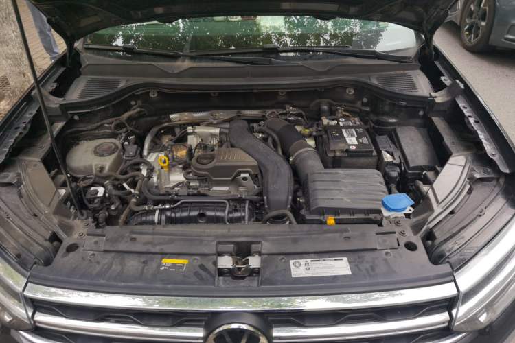 Used Volkswagen Tharu 2024 300TSI Two-Wheel-Drive Full Moon Edition Engine Bay