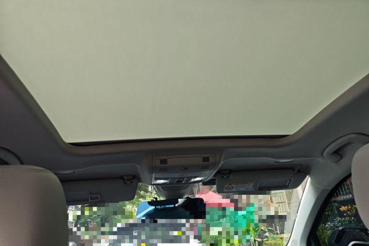 Used Volkswagen Tharu 2024 300TSI Two-Wheel-Drive Moonlight Edition Headliner