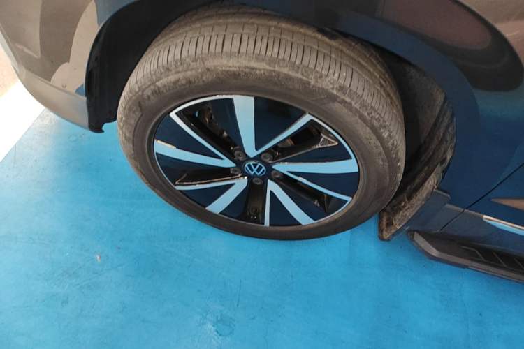 Used Volkswagen Tharu 2024 300TSI Two-Wheel-Drive Moonlight Edition Left Front Wheel Hub