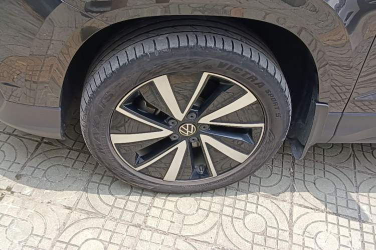 Used Volkswagen Tharu 2024 300TSI Two-Wheel-Drive Moonlight Edition Left Front Wheel Hub