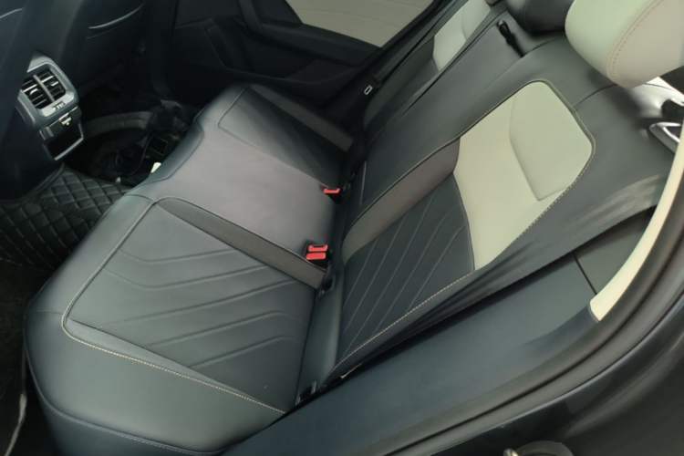 Used Volkswagen Tharu 2024 300TSI Two-Wheel-Drive Full Moon Edition Left Rear Seat