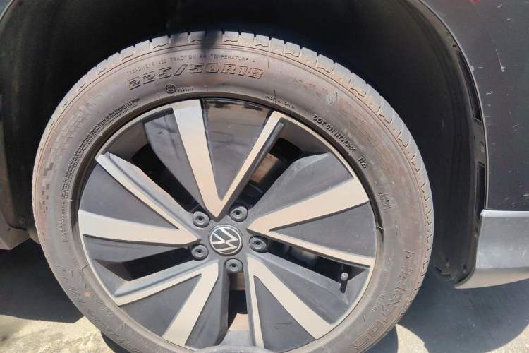 Used Volkswagen Tharu 2024 300TSI Two-Wheel-Drive Moonlight Edition Right Front Wheel Hub