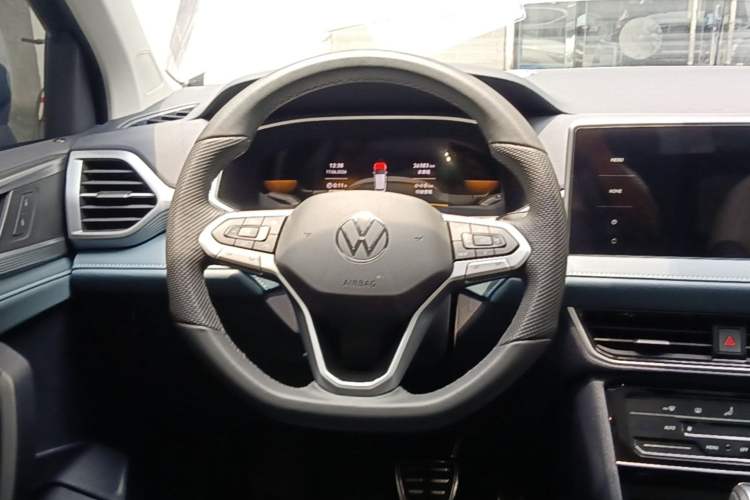 Used Volkswagen Tharu 2024 300TSI Two-Wheel-Drive Moonlight Edition Steering Wheel