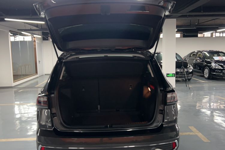 Used Volkswagen Tharu 2024 300TSI Two-Wheel-Drive Full Moon Edition Trunk