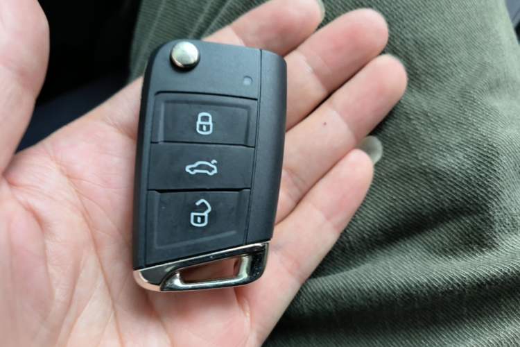 Used Volkswagen Tharu 2024 300TSI Two-Wheel-Drive Full Moon Edition Vehicle Key