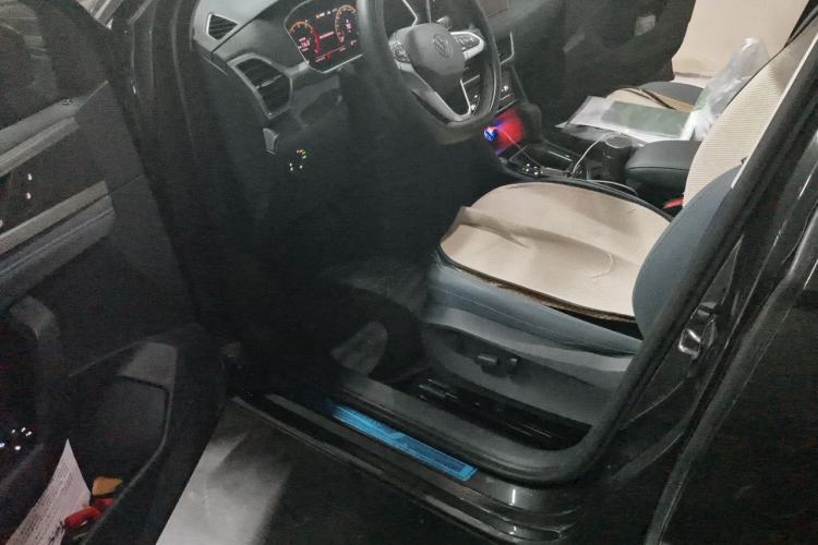 Used Volkswagen Tharu 2024 300TSI Two-Wheel-Drive Full Moon Edition Driver Seat