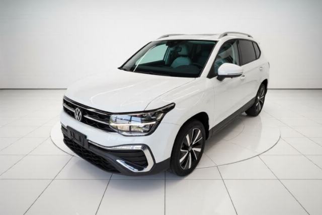 Ojetý Volkswagen Tharu 2024 300TSI Two-Wheel-Drive Moonlight Edition