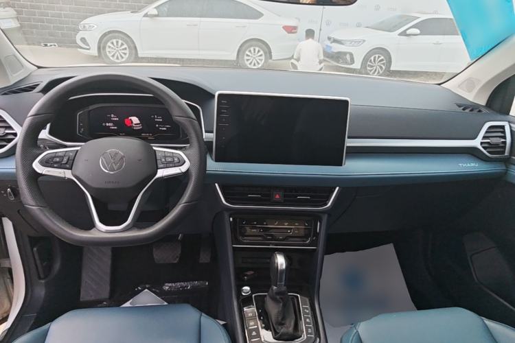 Used Volkswagen Tharu 2024 300TSI Two-Wheel-Drive Moon Luxury Edition Center Console