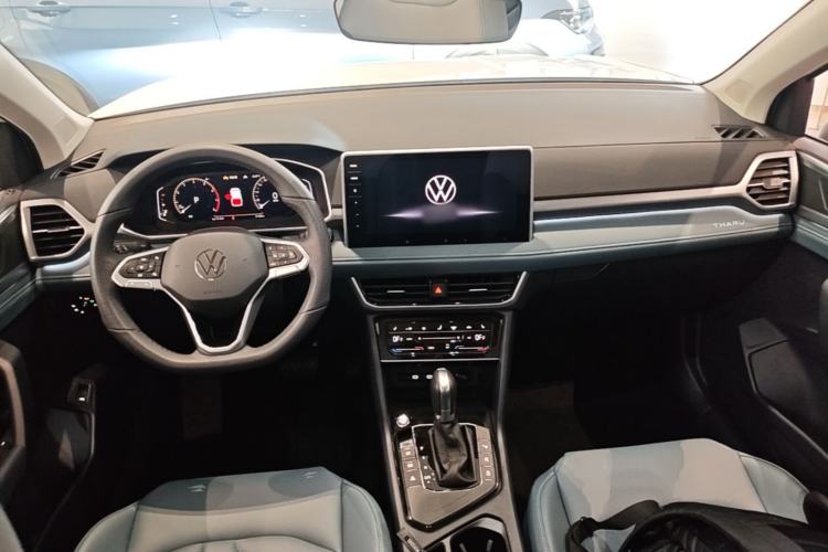 Used Volkswagen Tharu 2024 300TSI Two-Wheel-Drive Moon Luxury Edition Center Console
