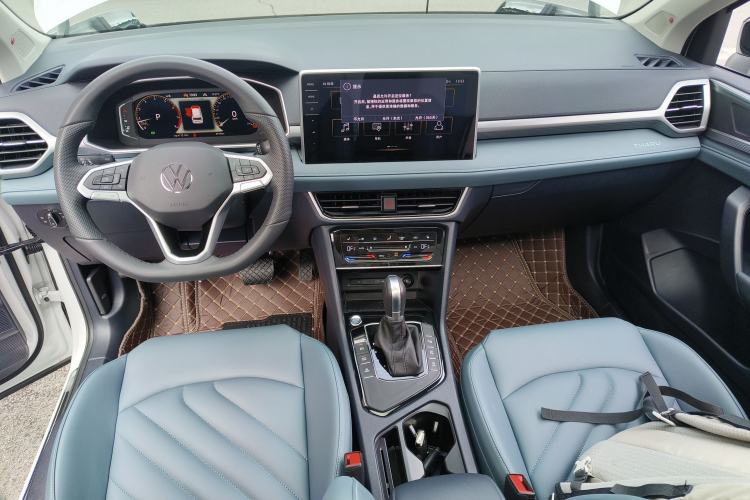Used Volkswagen Tharu 2024 300TSI Two-Wheel-Drive Moon Luxury Edition Center Console