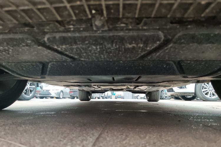 Used Volkswagen Tharu 2024 300TSI Two-Wheel-Drive Full Moon Edition Chassis Front