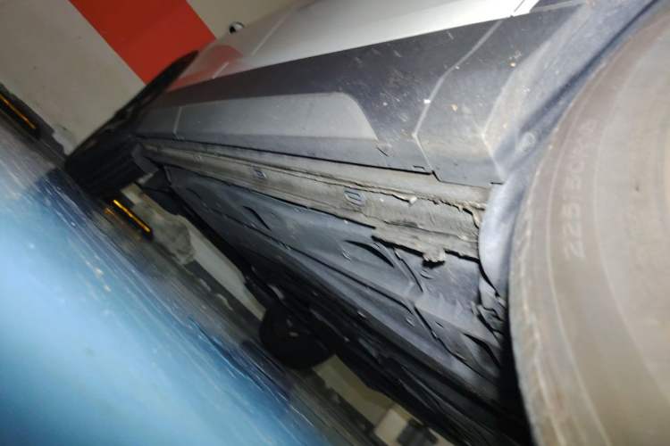 Used Volkswagen Tharu 2024 300TSI Two-Wheel-Drive Full Moon Edition Chassis Front Right