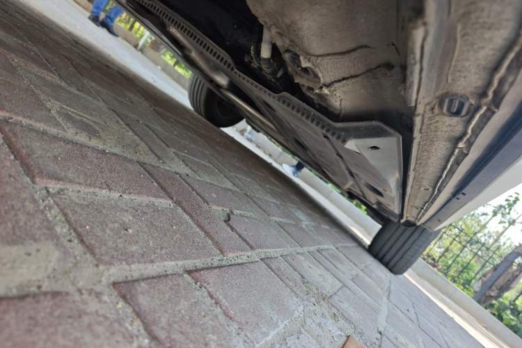 Used Volkswagen Tharu 2024 300TSI Two-Wheel-Drive Full Moon Edition Chassis Rear Right