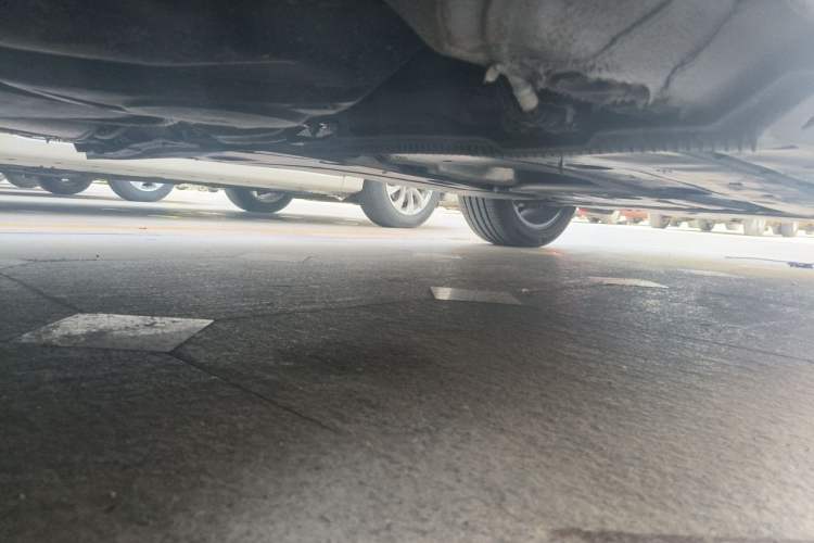 Used Volkswagen Tharu 2024 300TSI Two-Wheel-Drive Full Moon Edition Chassis Rear Right