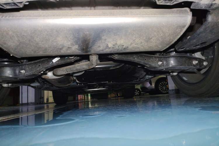 Used Volkswagen Tharu 2024 300TSI Two-Wheel-Drive Full Moon Edition Chassis Rear