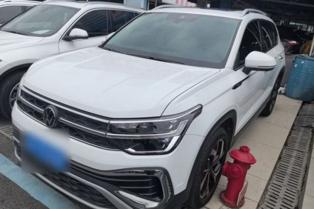 Used Volkswagen Tharu 2024 300TSI Two-Wheel-Drive Full Moon Edition