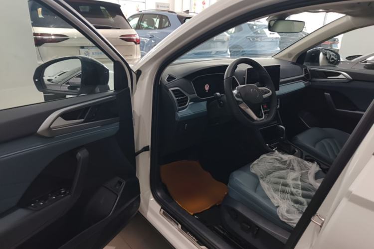 Used Volkswagen Tharu 2024 300TSI Two-Wheel-Drive Moon Luxury Edition Driver Seat